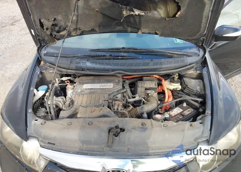 2009 Honda Civic Hybrid from USA, damaged, VIN JHMFA36259S002604